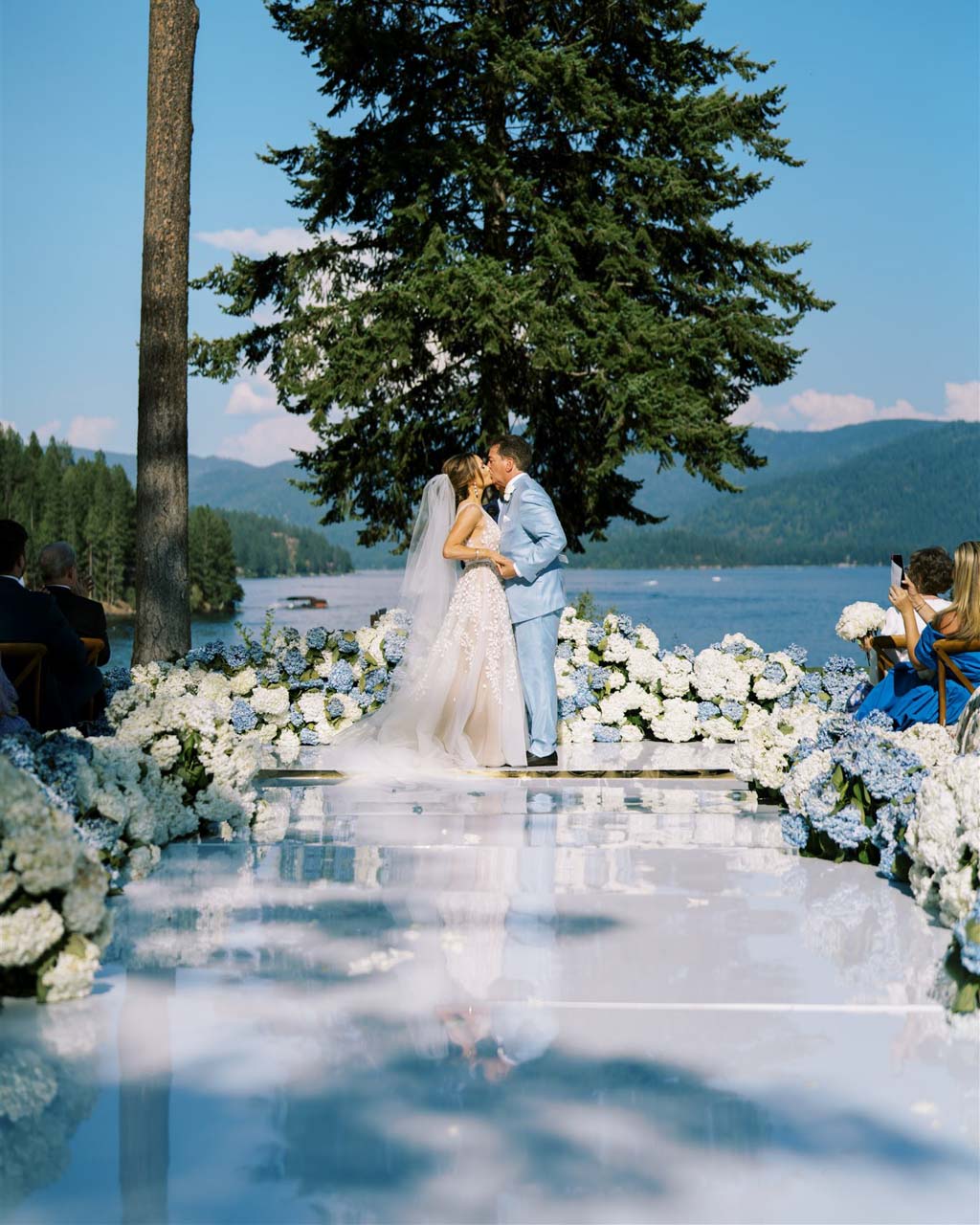 P + M | Hayden Lake Country Club