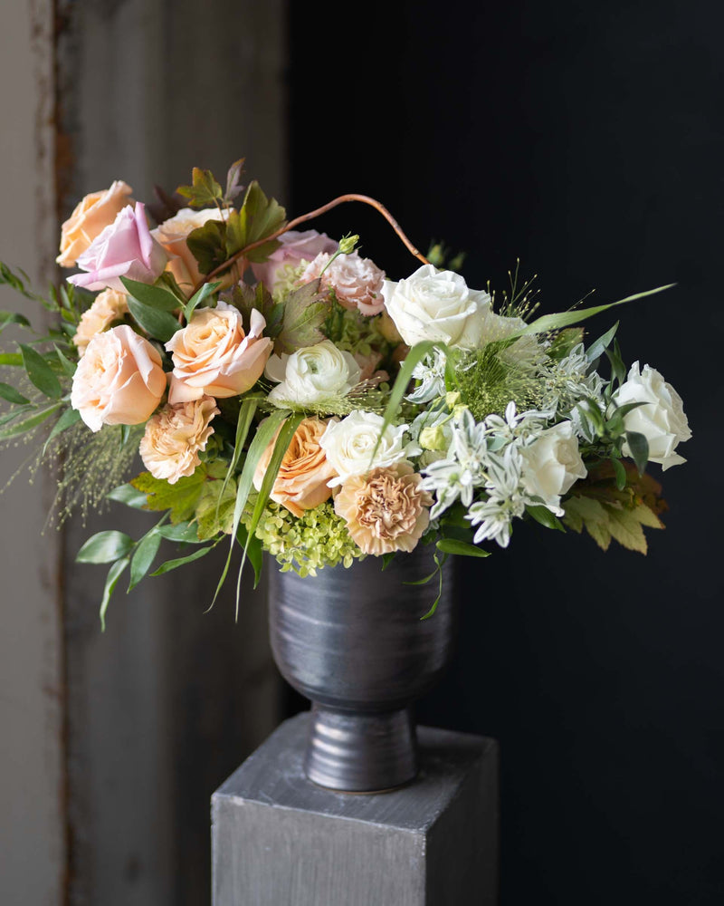 Coeur d'Alene Florist | Large Seasonal Arrangement | Flower Delivery